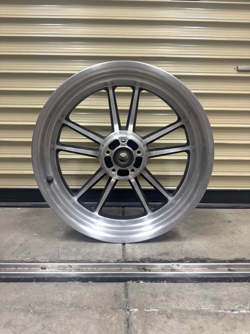 Harley-Davidson ハーレーダビットソン　純正ホイール　fxdl