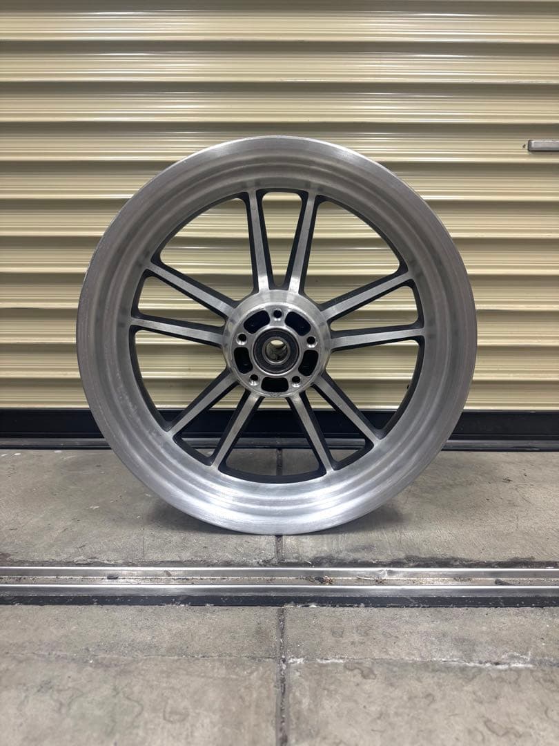 Harley-Davidson ハーレーダビットソン　純正ホイール　fxdl