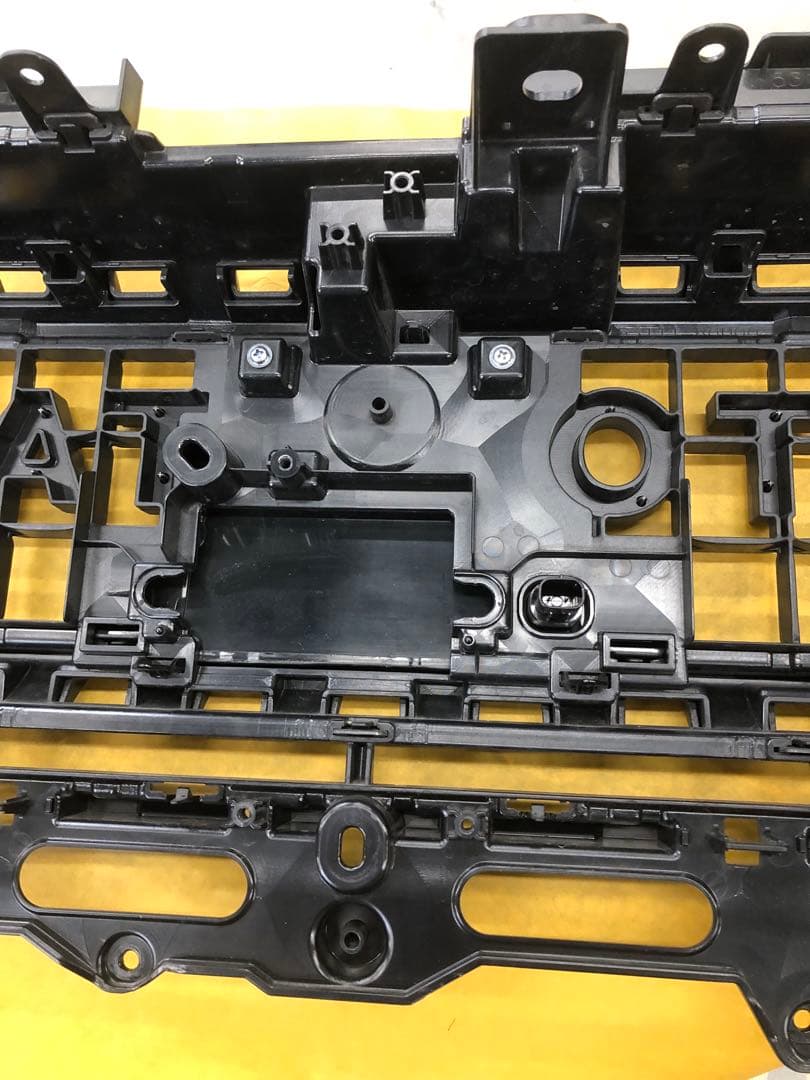 早い者勝ち‼️ランクル250‼️フロントグリル‼️