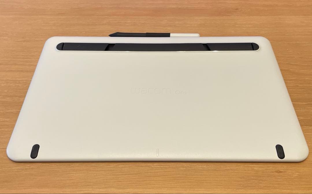 Wacom One 液晶ペンタブレット13.3インチ