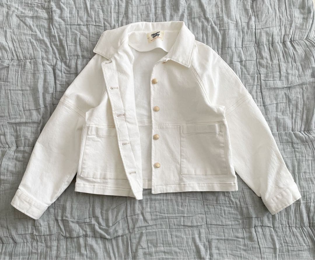 margaux 25SS 金ボタン 衿付ストレッチデニムジャケット 白