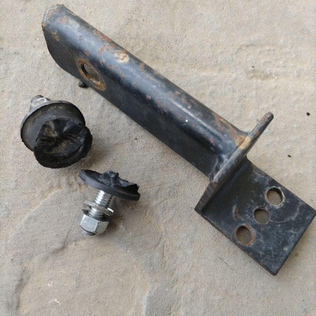 【値下げ！】ミラジーノ be freeセンター出しマフラー