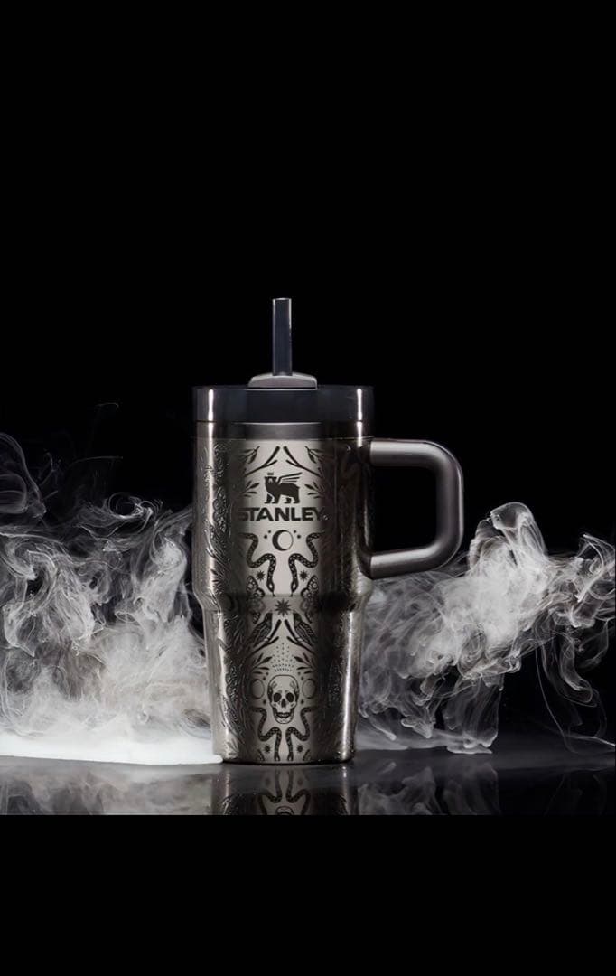 限定　Stanley クエンチャー 591ml ブラックダマスク　ハロウィン