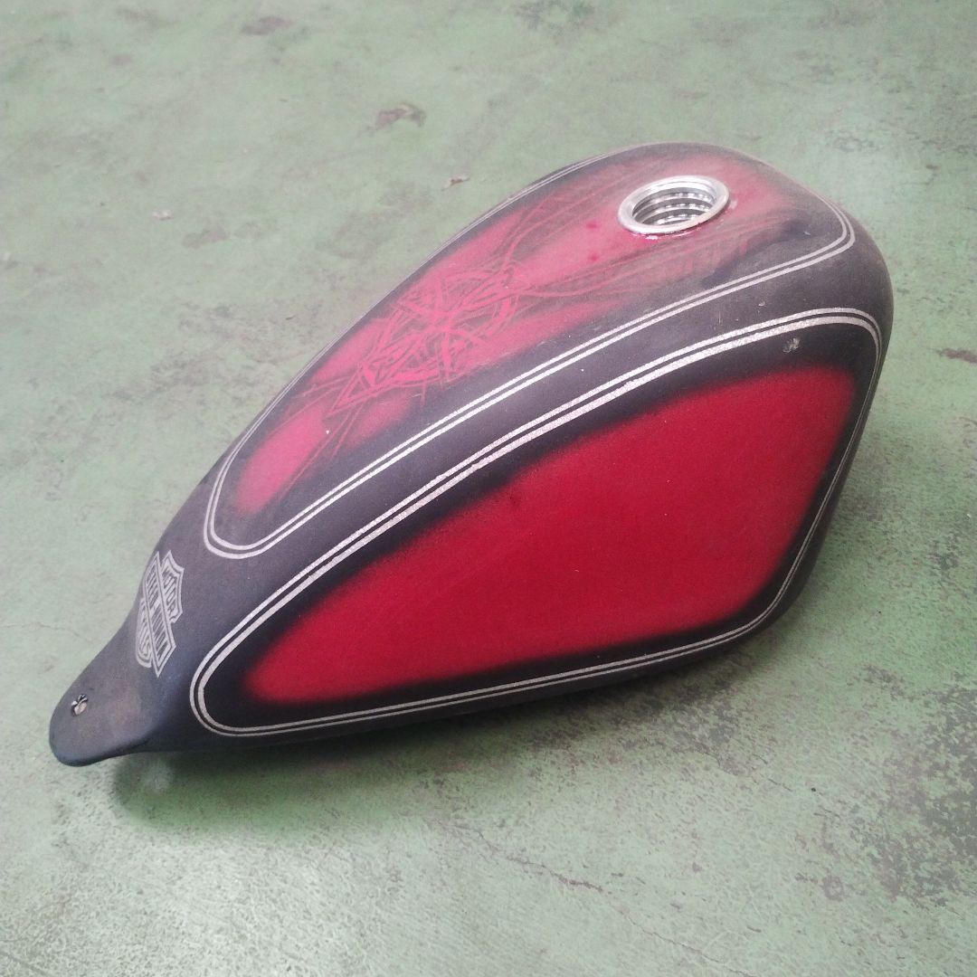 スティード400 ガレージt＆f製 FRPスポーツスタータイプタンク。