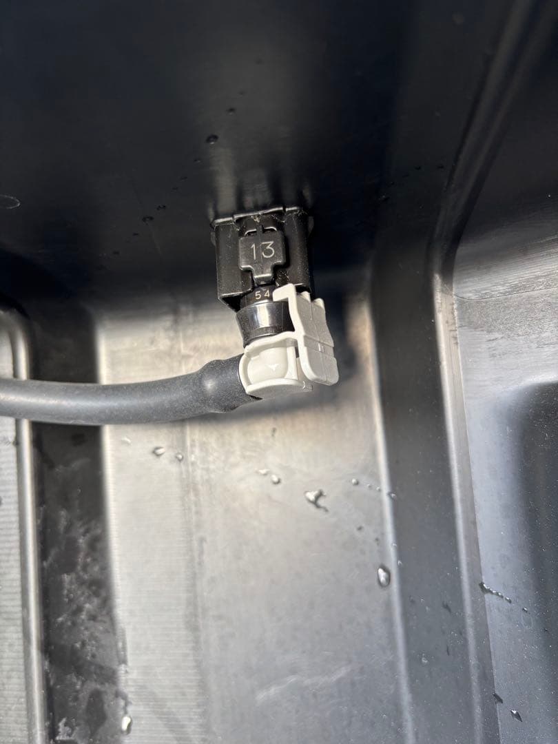 ジムニー　JB64 新車外し　純正　 フロントバンパー メッシュグリル