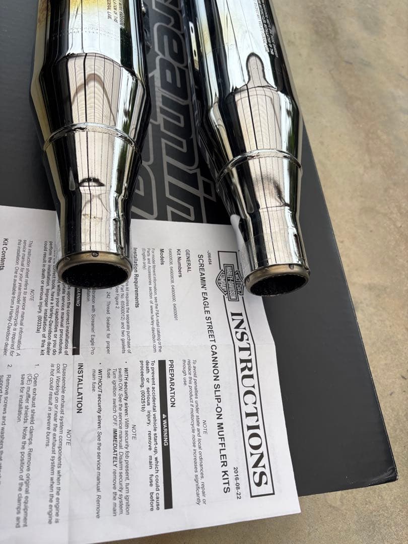 2018年式以降　ハーレー　Ｍ８ソフテイル用スクリーミンイーグルマフラー