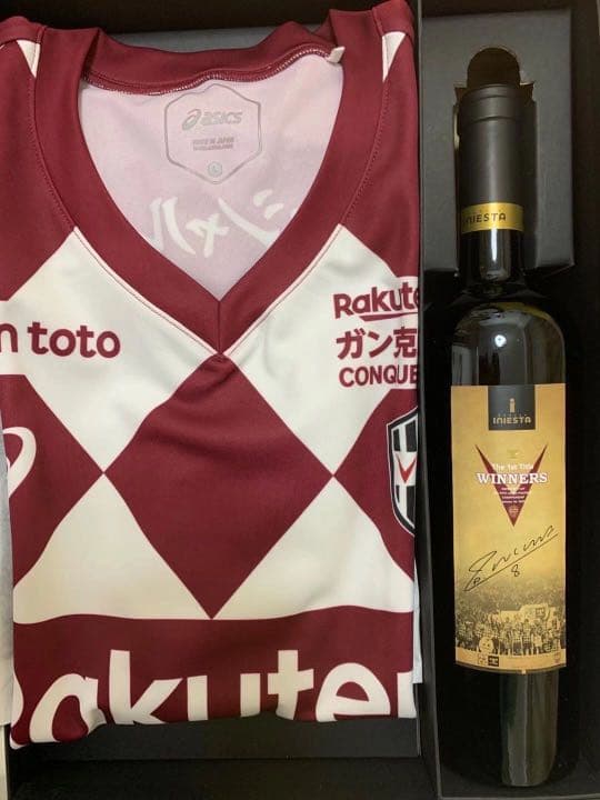 ヴィッセル神戸　非売品　優勝記念品　ユニフォーム.イニエスタワイン