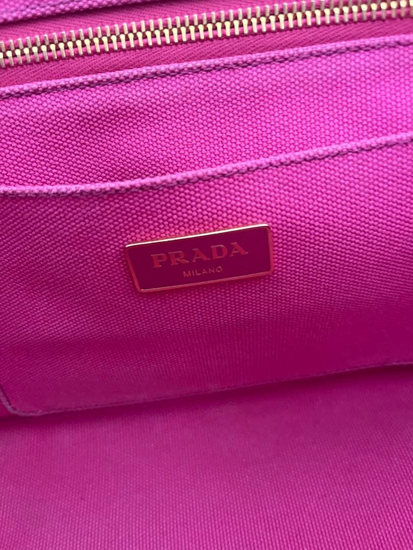 PRADA ピンク カナパ