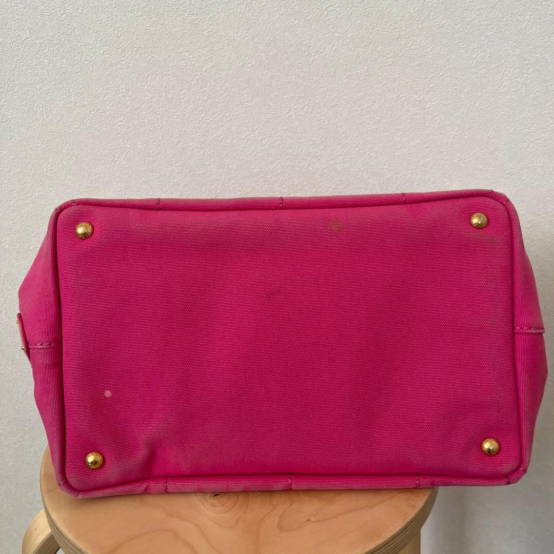 PRADA ピンク カナパ