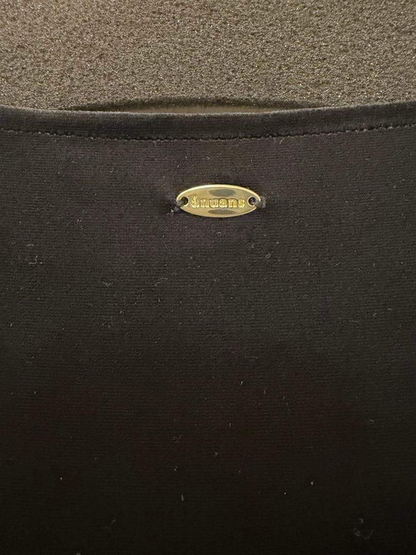 新品未使用タグ付きアニュアンス 完売品 ベロアカットオールインワM ブラック