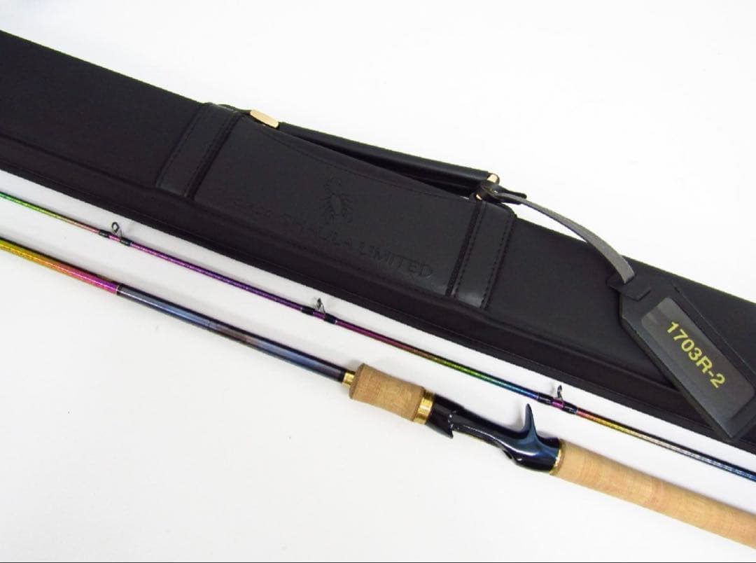 ワールドシャウラリミテッド 1703R-2 ルアーロッド ケース付き