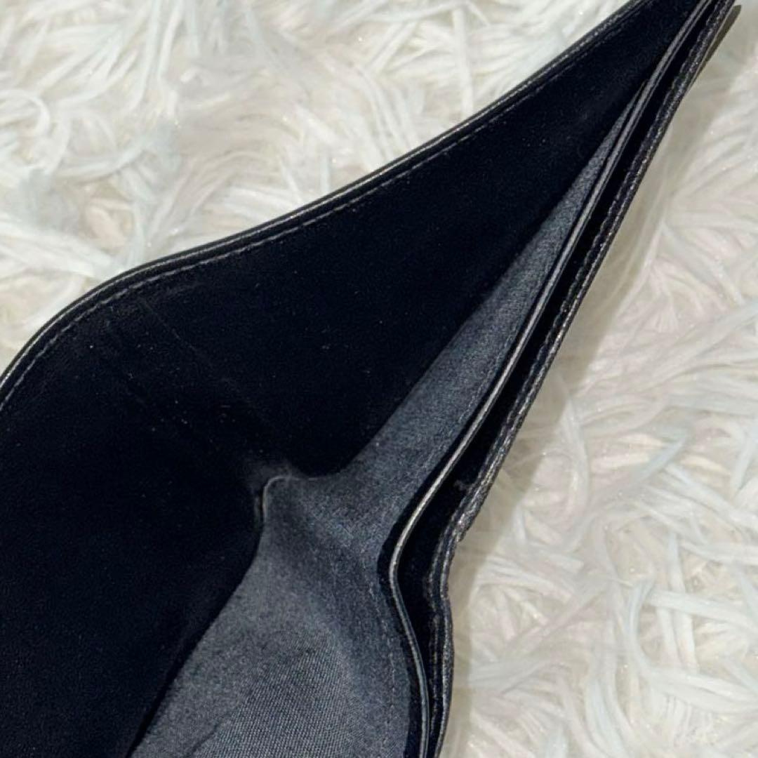 ⭐️新品未使用⭐️ Valentino Garavani 二つ折り財布　札入れ　黒