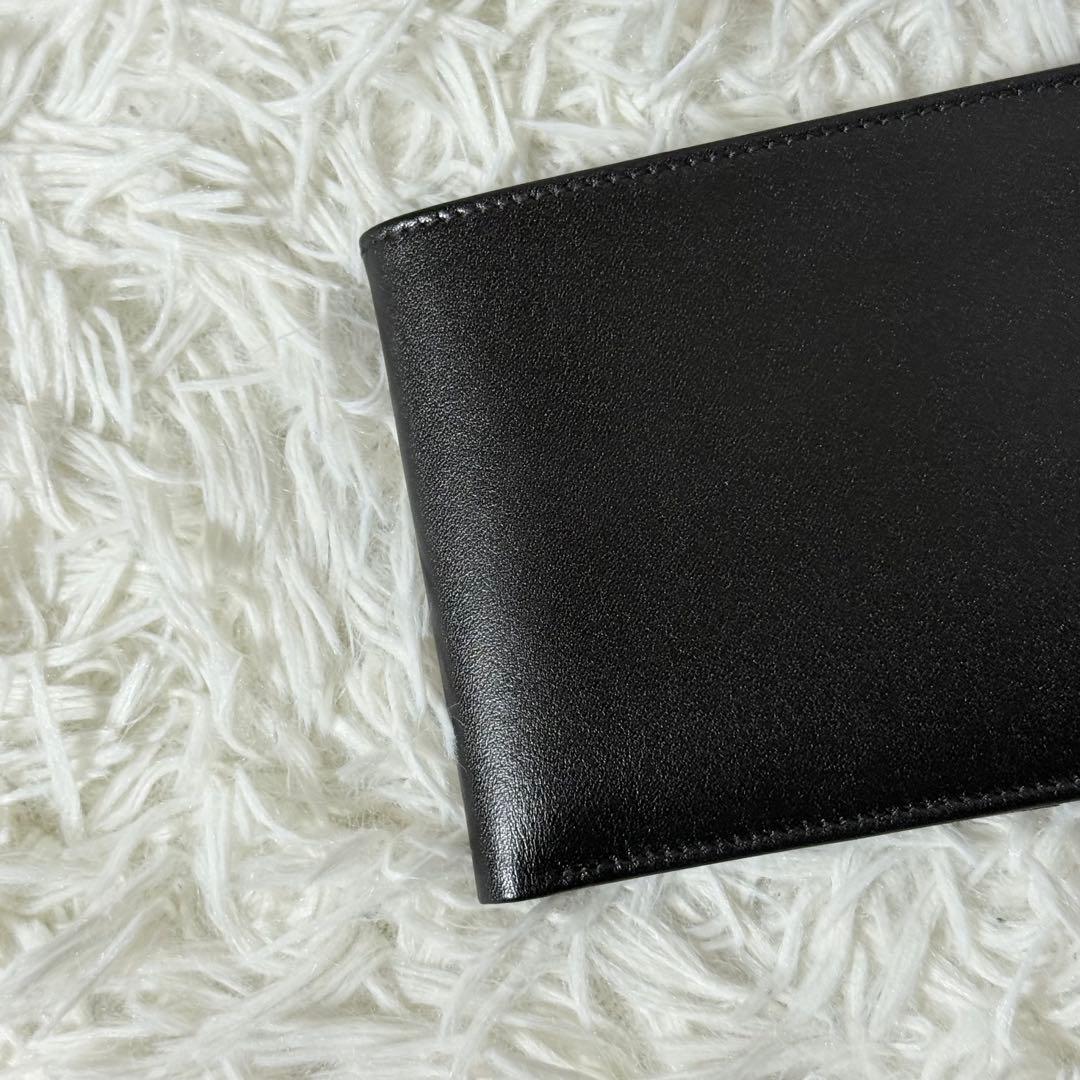 ⭐️新品未使用⭐️ Valentino Garavani 二つ折り財布　札入れ　黒