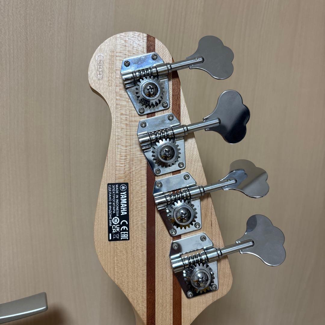 ベース YAMAHA BB434