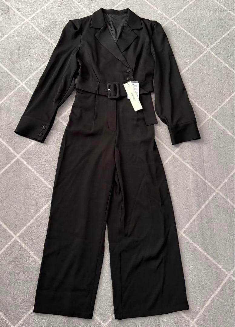 PARTY❤️ベルト付ケープ風オールインワン