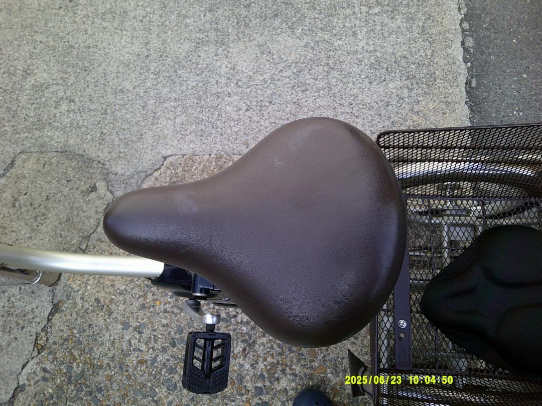 電動アシスト三輪車