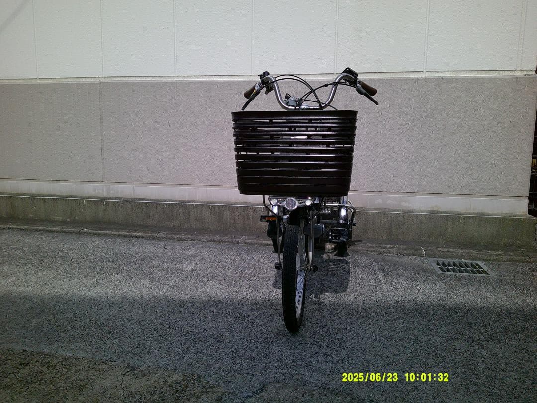 電動アシスト三輪車