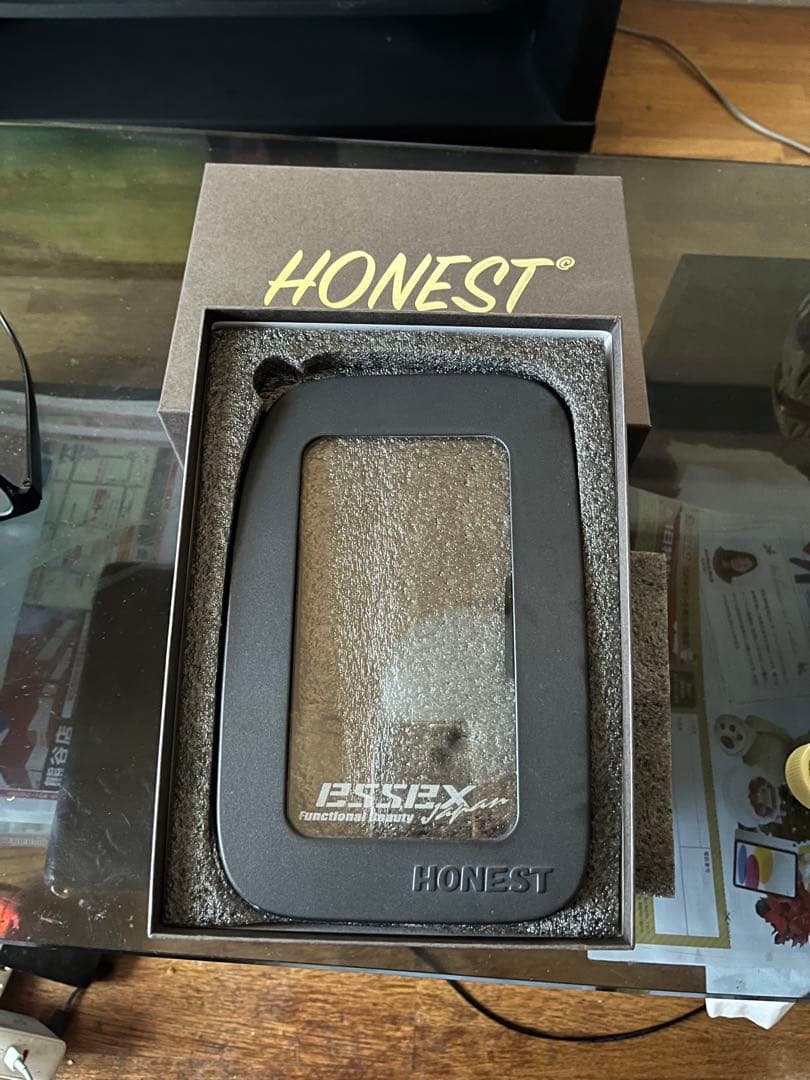 ハイエースエセックスホーネストガラスリッド