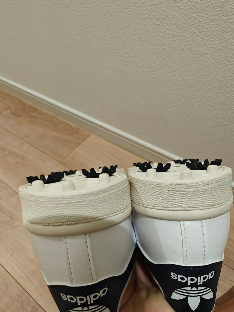 新品送料無料　スーパースターゴルフシューズ26.5センチアディダスレアモデル