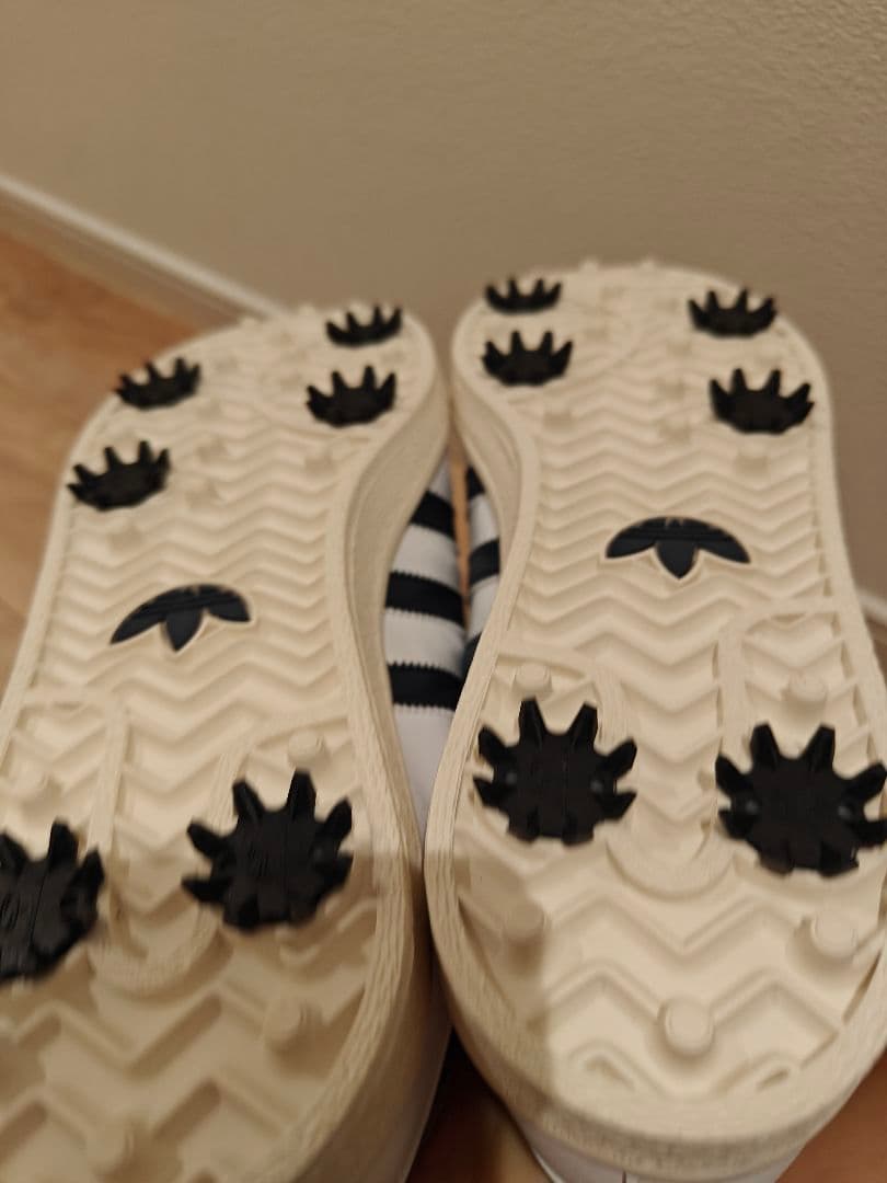 新品送料無料　スーパースターゴルフシューズ26.5センチアディダスレアモデル