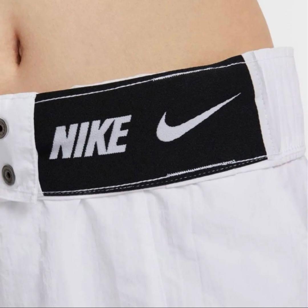 【新品未使用品】ウィメンズ NIKE ハイウエスト ウーブン カーゴパンツ S
