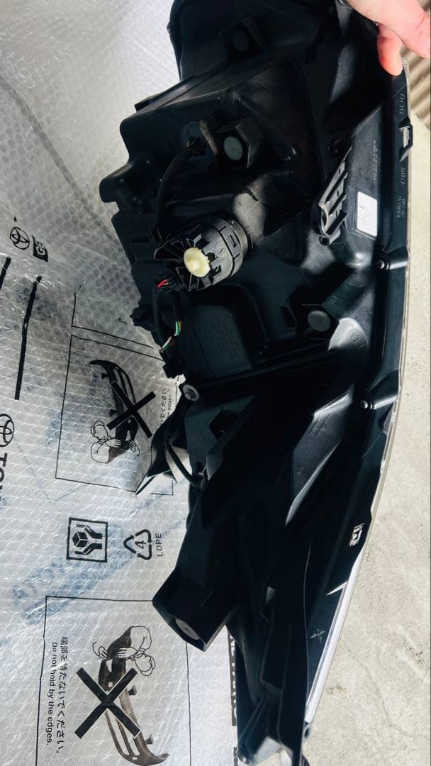 80ヴォクシー ZS ヘッドライト左右