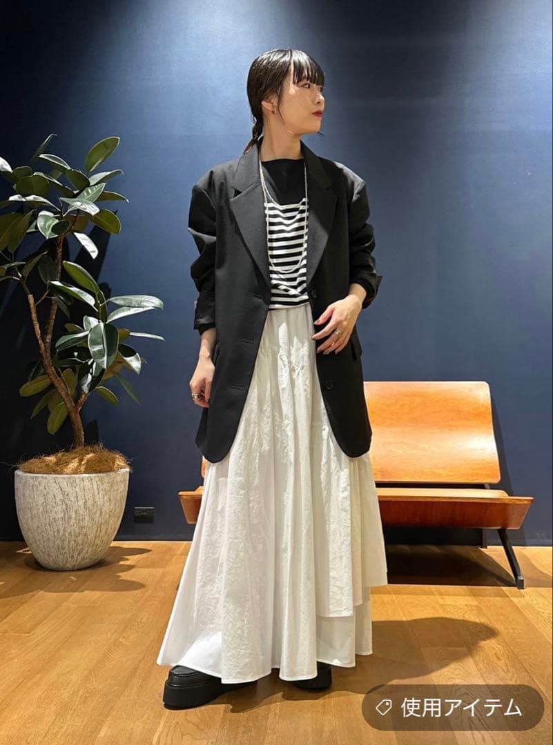 カレンソロジー　ウールギャバビッグジャケット　　ブラック