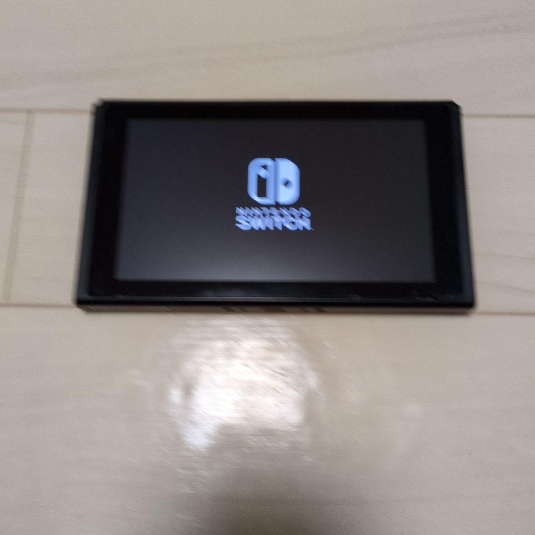 ニンテンドースイッチ　本体のみ　Nintendo　Switch