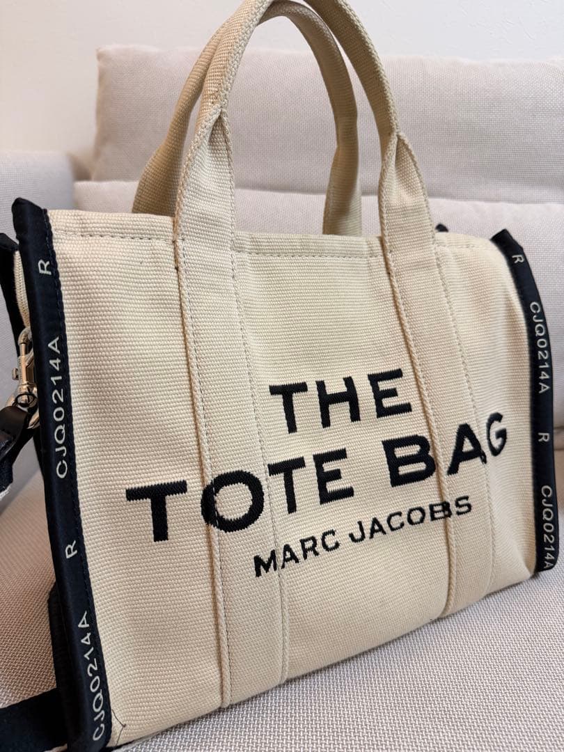 マークジェイコブ　トートバック