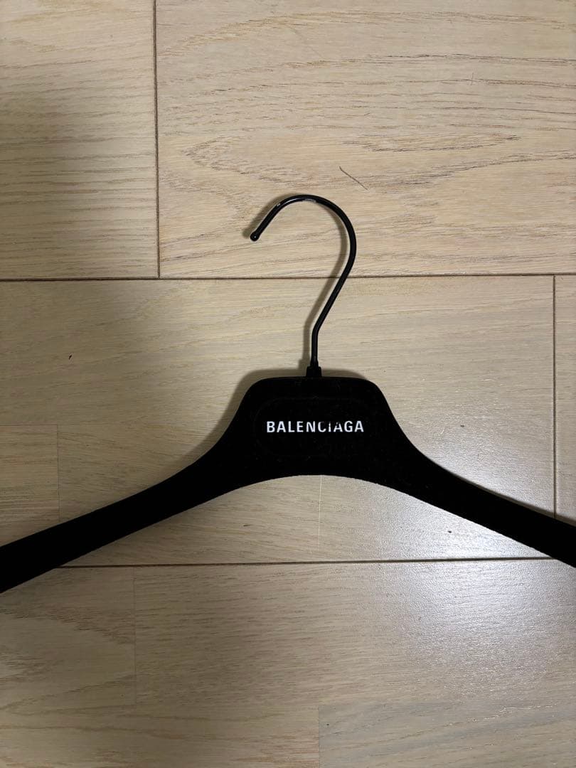 BALENCIAGA ハンガー 3本セット