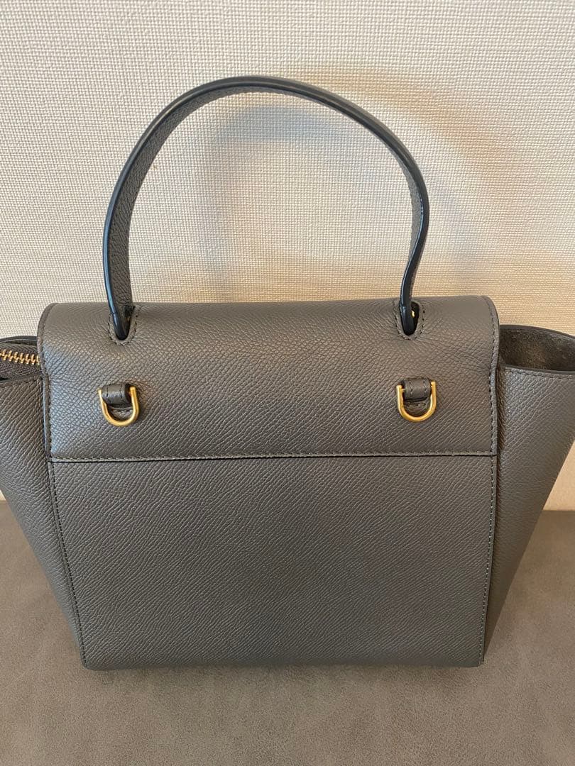 美品　セリーヌ　ベルトバッグ　ナノ