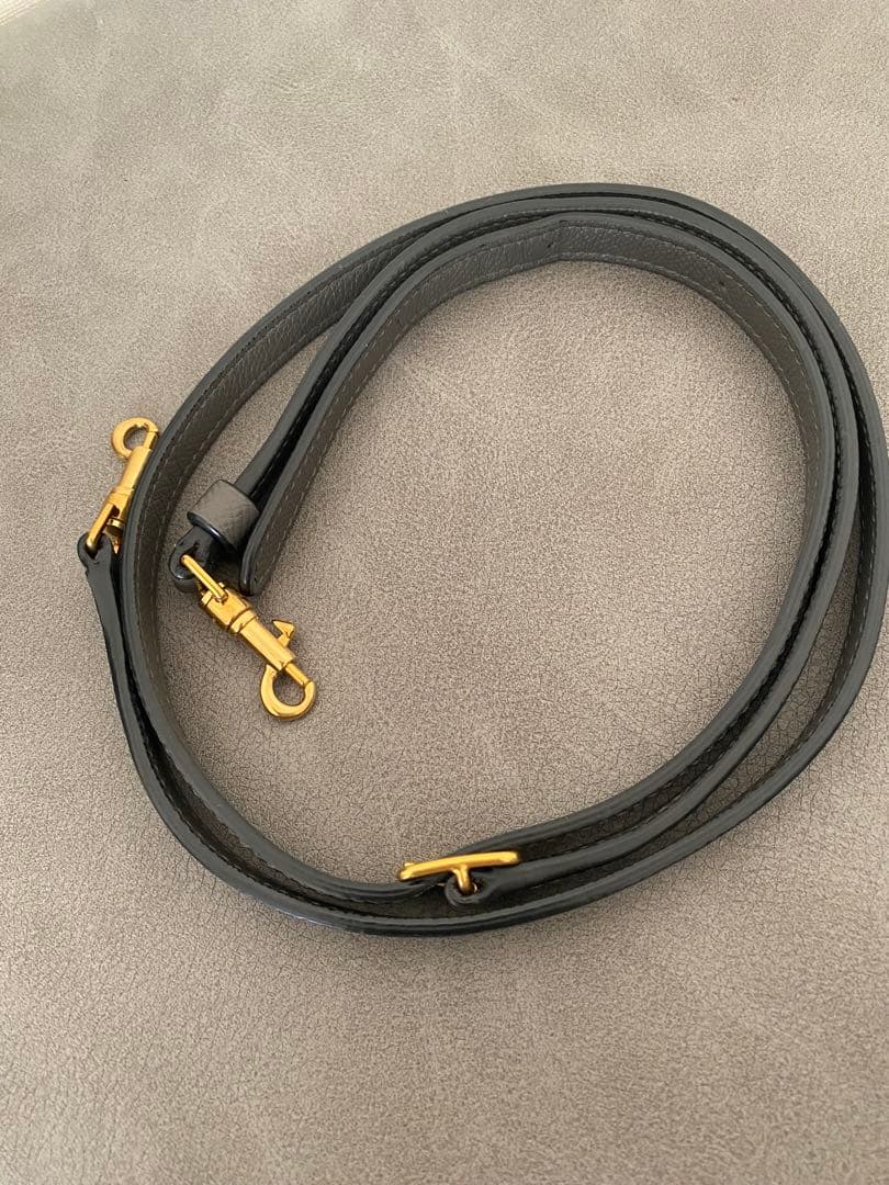 美品　セリーヌ　ベルトバッグ　ナノ