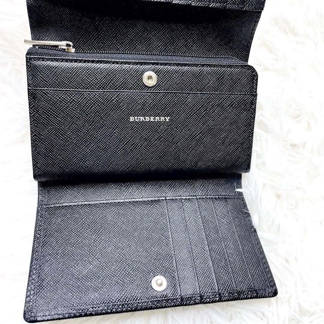 極美品✨ BURBERRY バーバリー チェック柄 型押し 二つ折り 財布