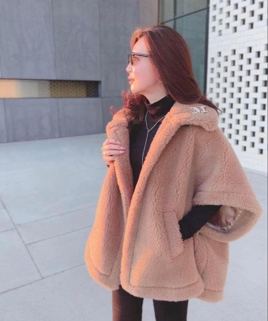 ベアポンチョ　アルパカ素材 テディベアケープ　MaxMara好きな方