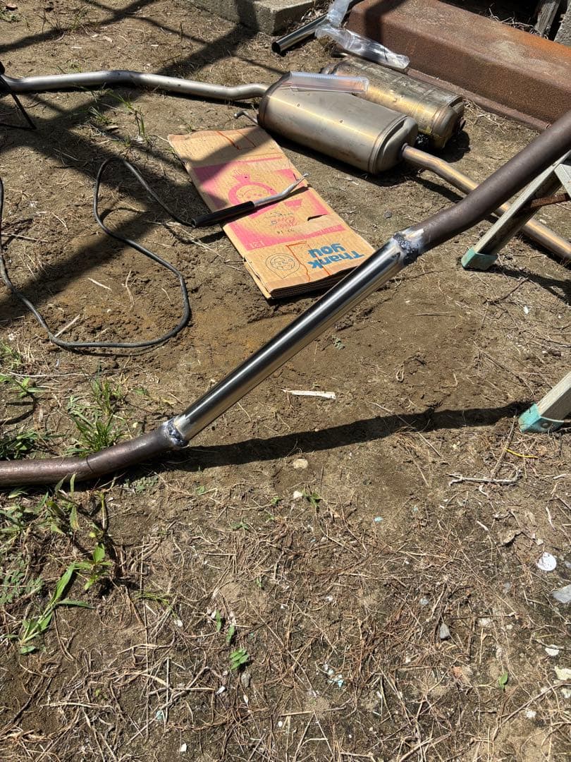 【超値下げセール！】【爆音鳴き】l275s 中間　フルストレート　マフラー　ミラ