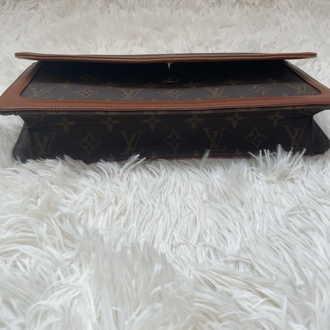 訳ありLouis Vuitton　ルイヴィトン　ヴィンテージ　クラッチバッグ