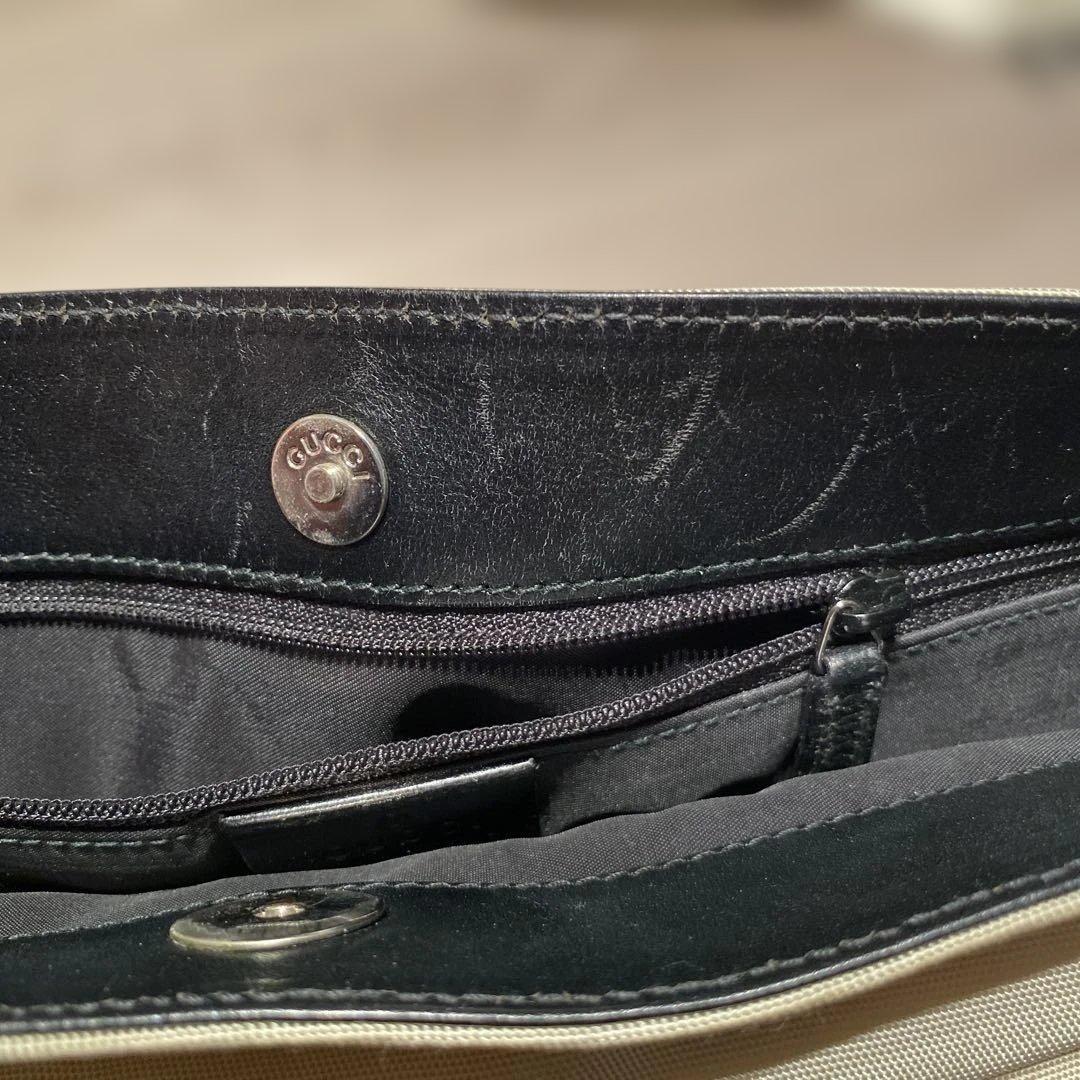 GUCCI ベージュ ショルダーバッグ