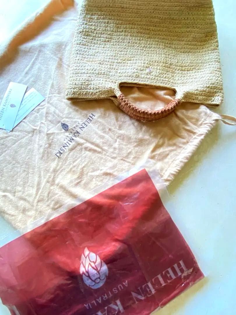 ヘレンカミンスキー　バッグ　カゴバッグ　ラフィア　ナチュラルカラー