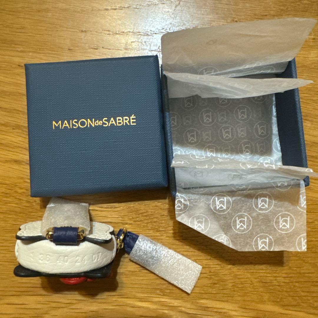 ハローキティチャーム