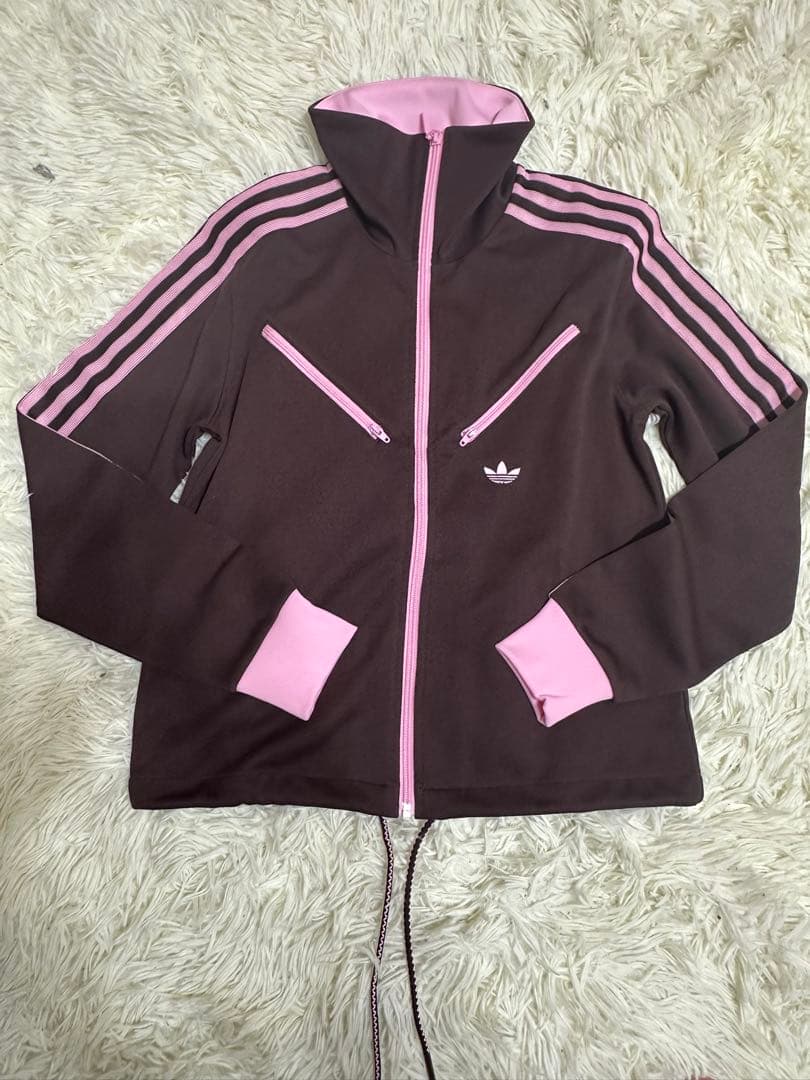 アディカラー 70S モントリオール トラックトップ