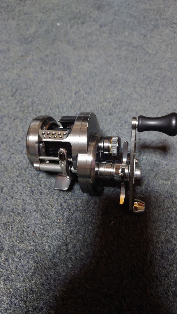 17Shimano Calcutta Conquest BFS HG 左ハンドル