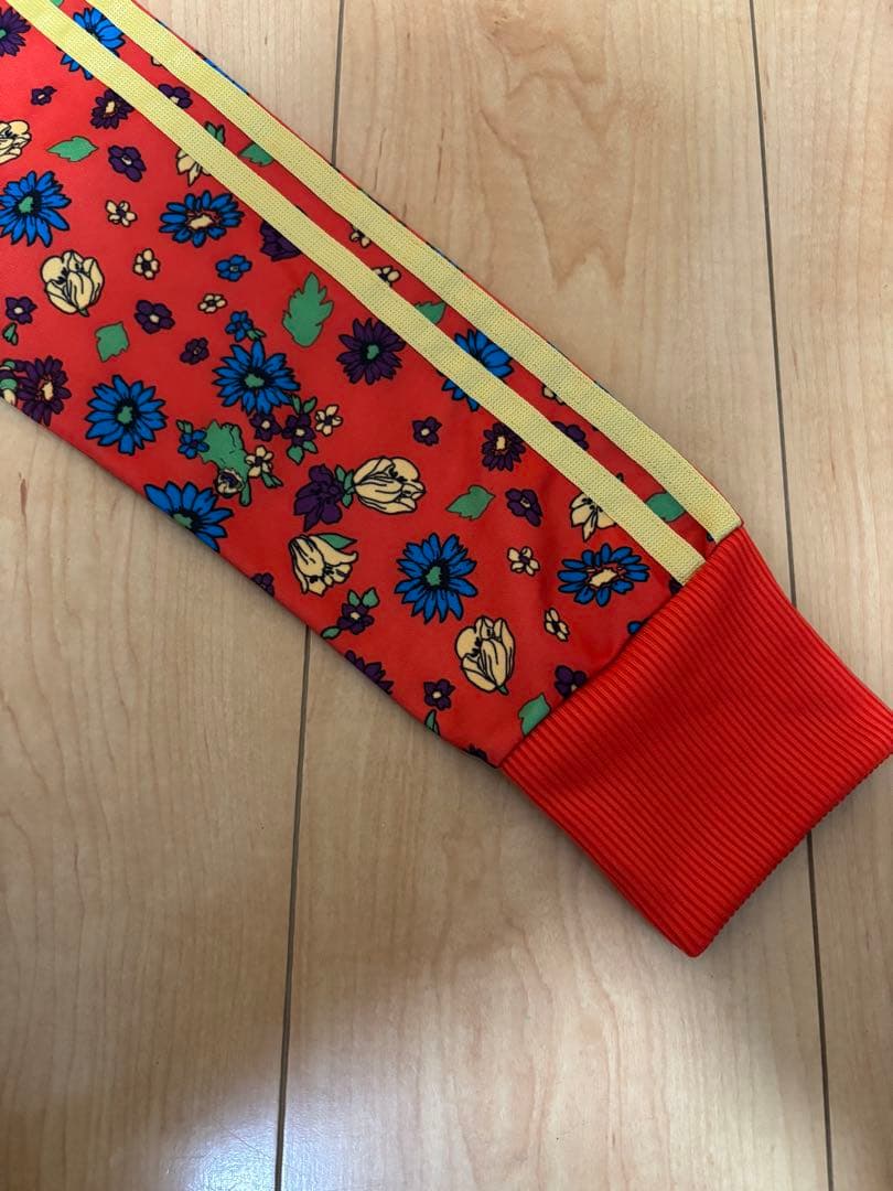 adidas フラワープリント ジャージ S 映画「かくかくしかじか」