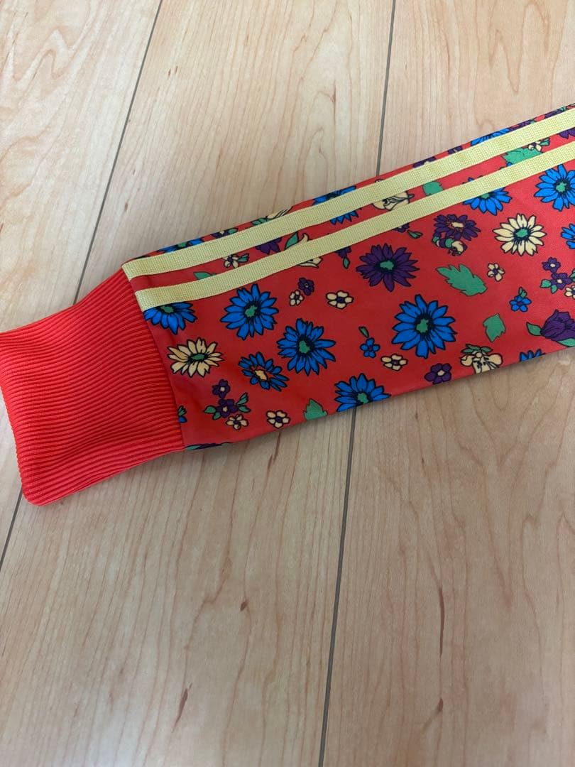 adidas フラワープリント ジャージ S 映画「かくかくしかじか」