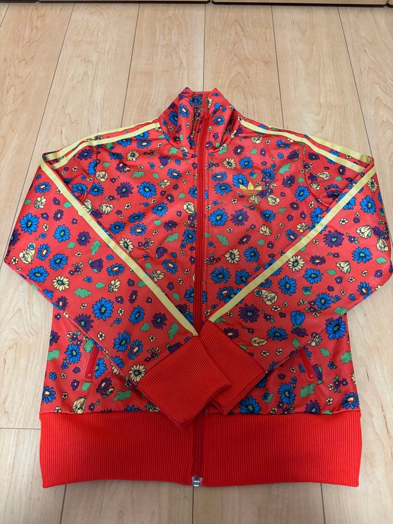 adidas フラワープリント ジャージ S 映画「かくかくしかじか」