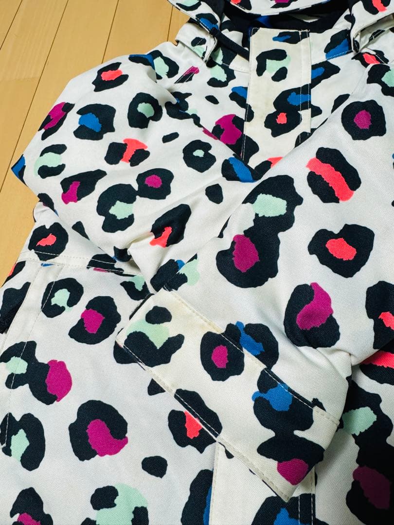 s*y様 人気モデル　子ども用スノーボードウェアセット