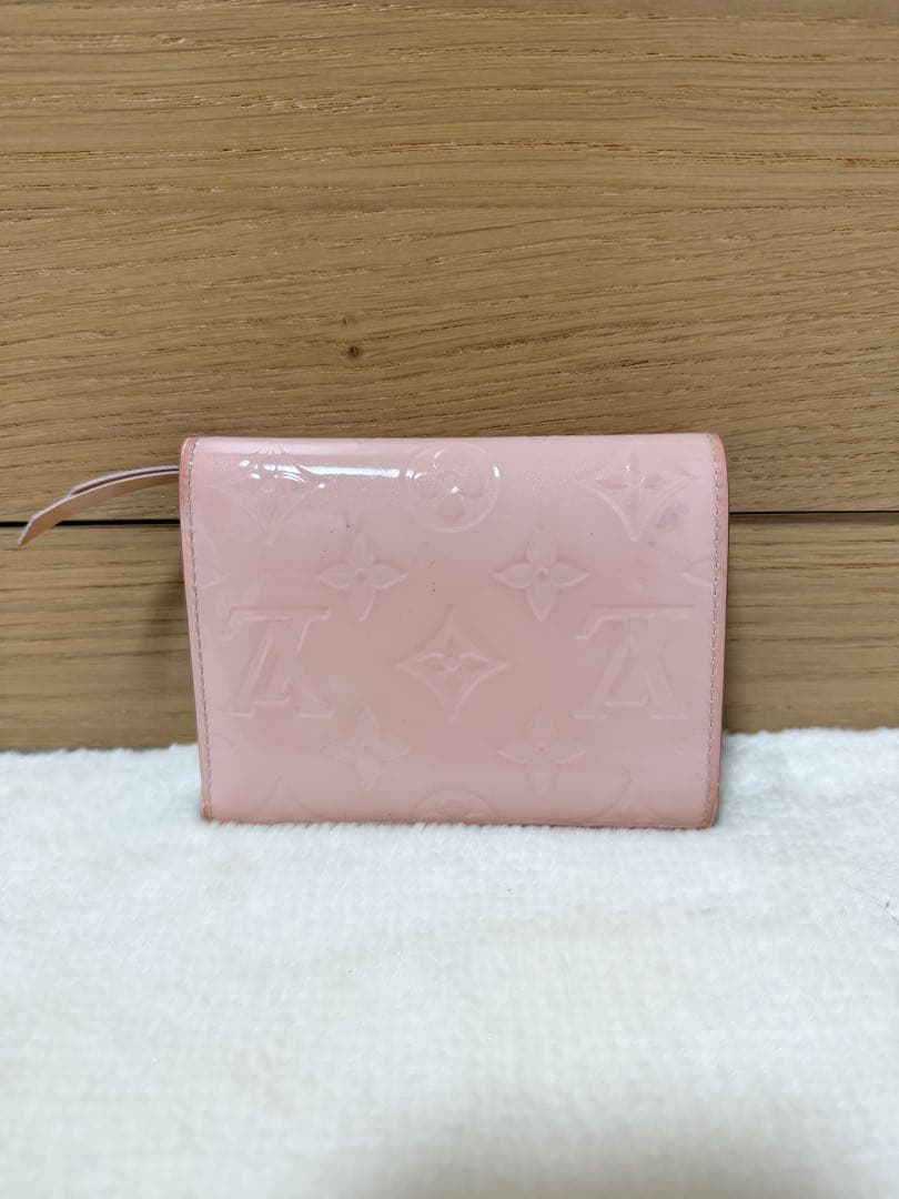 ルイヴィトン 財布ピンク VUITTON