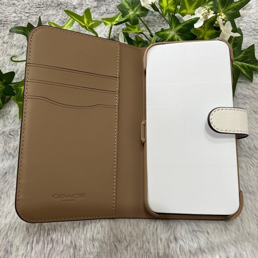 【新品未使用】iPhone13pro【COACH】2way手帳型ケース★花柄／白