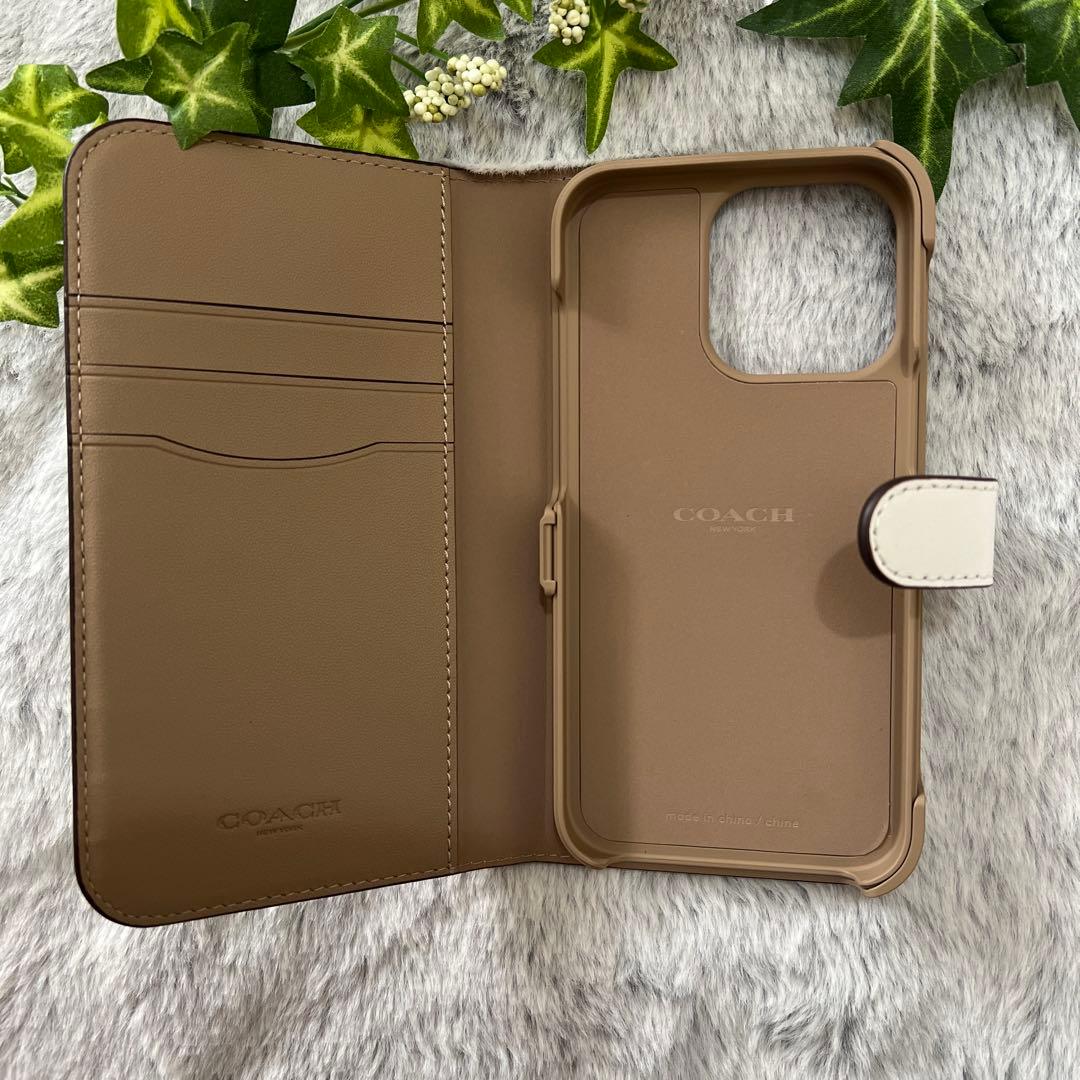 【新品未使用】iPhone13pro【COACH】2way手帳型ケース★花柄／白
