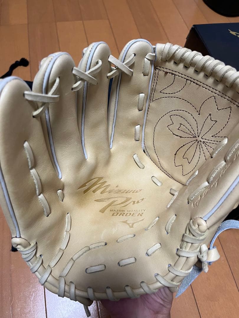 Mizuno Pro オーダー　投手用　左利き　ブロンド