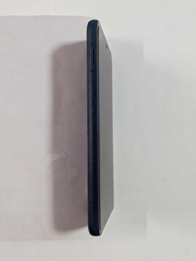 【美品／使用期間:1年】FCNT arrows We2 F-52E スマホ